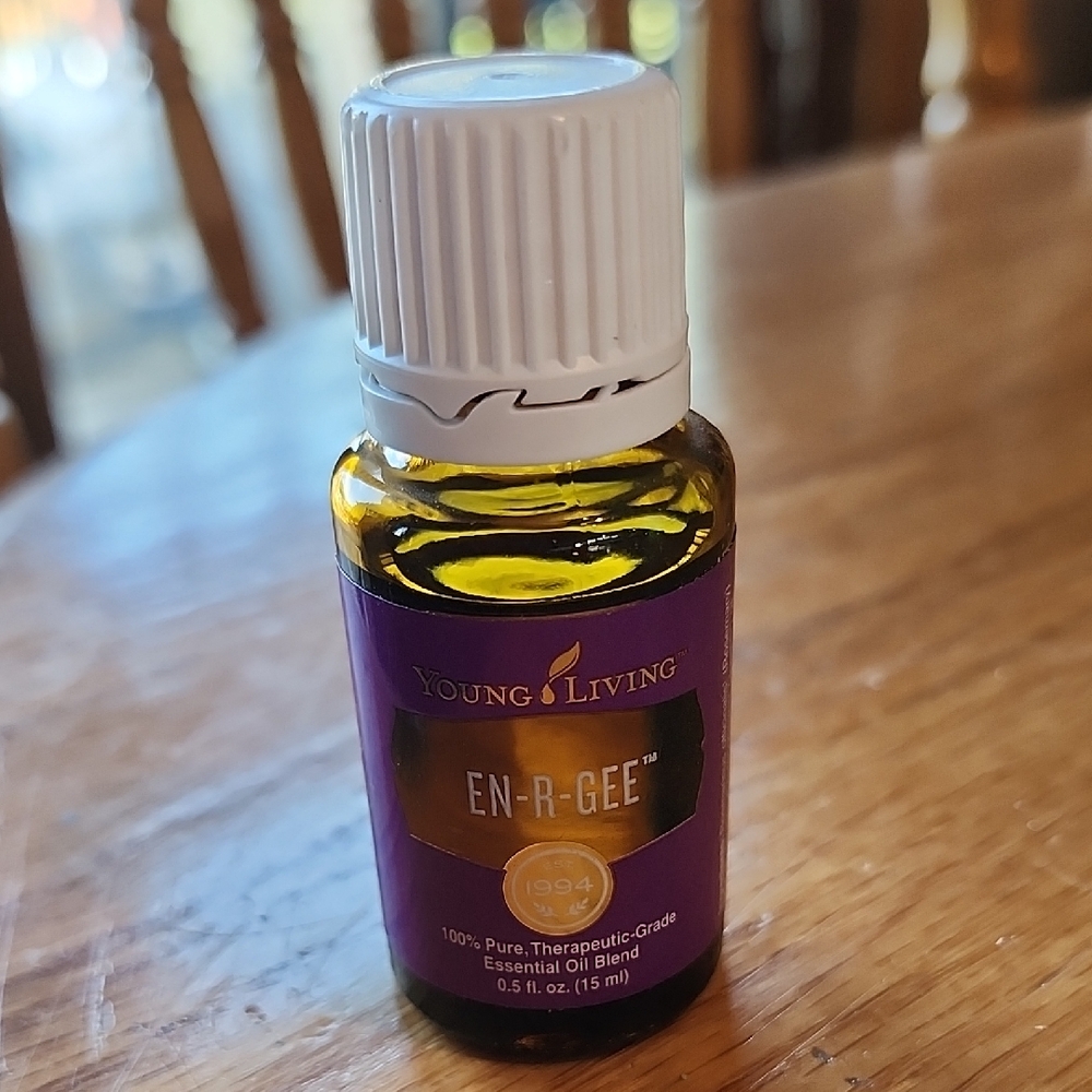 Young Living En-R-Gee Essential Oil 15 ml 100% Pure .5 fl oz. NEW SEALED